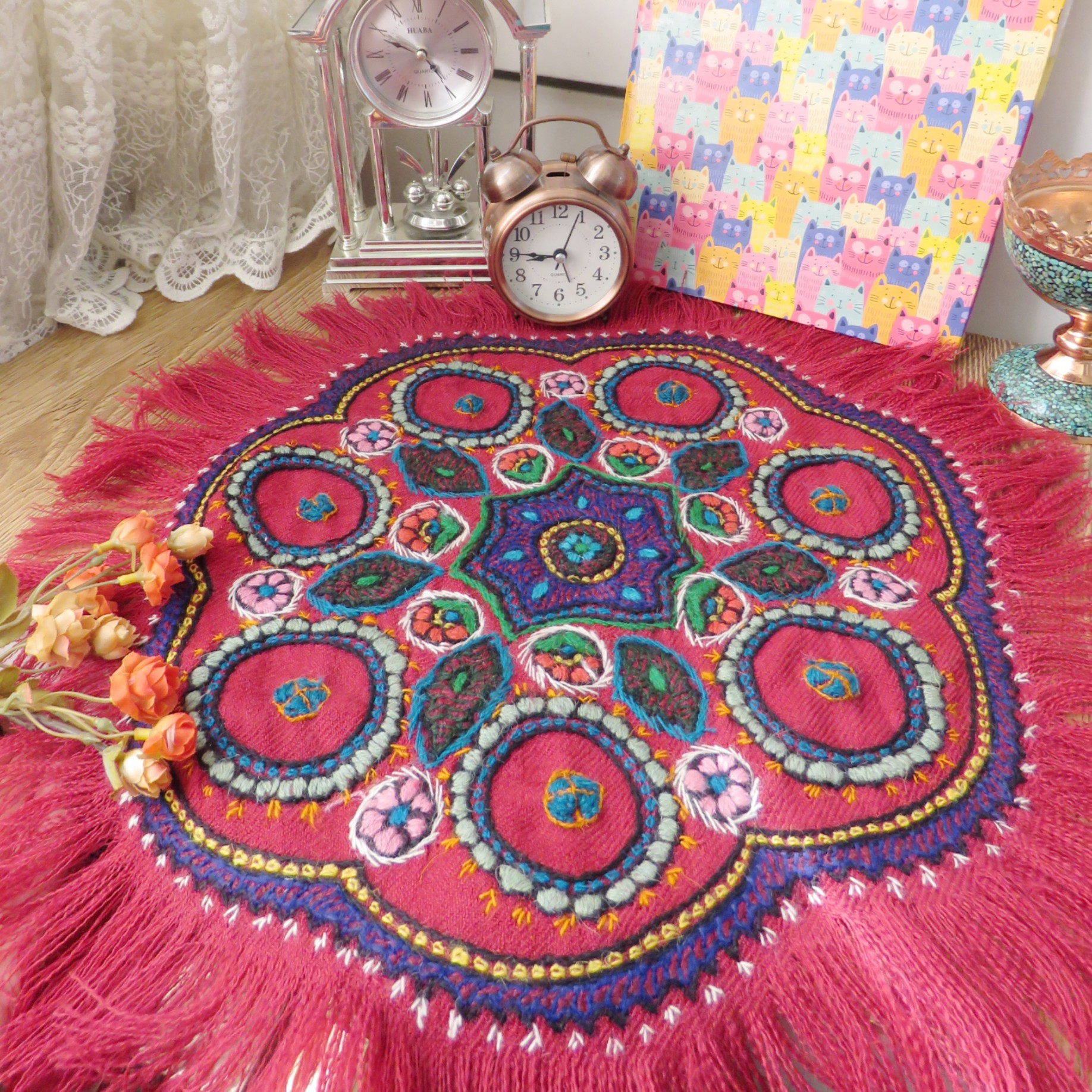 رومیزی پته قرمز